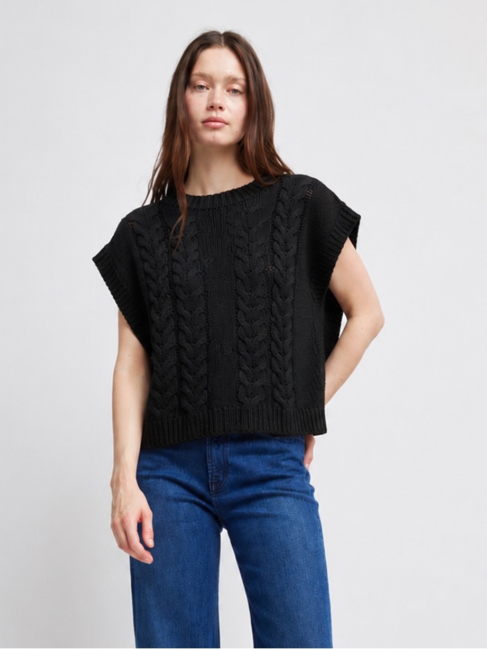 NWT Anthro Self Contrast Avi Crop Black Sweater Top, Medium